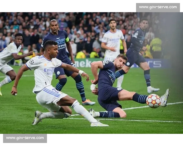 高清足球比赛直播全程呈现精彩瞬间实时比分解析尽享体育激情 高清足球比赛直播全程呈现精彩瞬间实时比分解析尽享体育激情