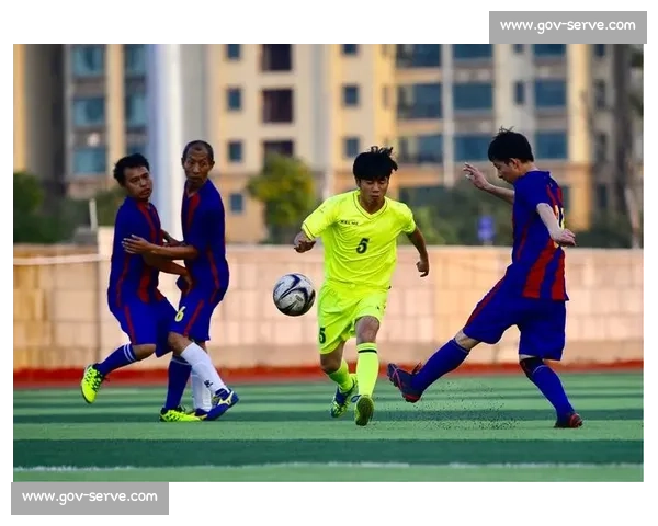 足球比赛录像深度解析与精彩瞬间全景回顾专题战术策略解析经典版 - 副本 - 副本 (4) 足球比赛录像深度解析与精彩瞬间全景回顾专题战术策略解析经典版 - 副本 - 副本 (4)